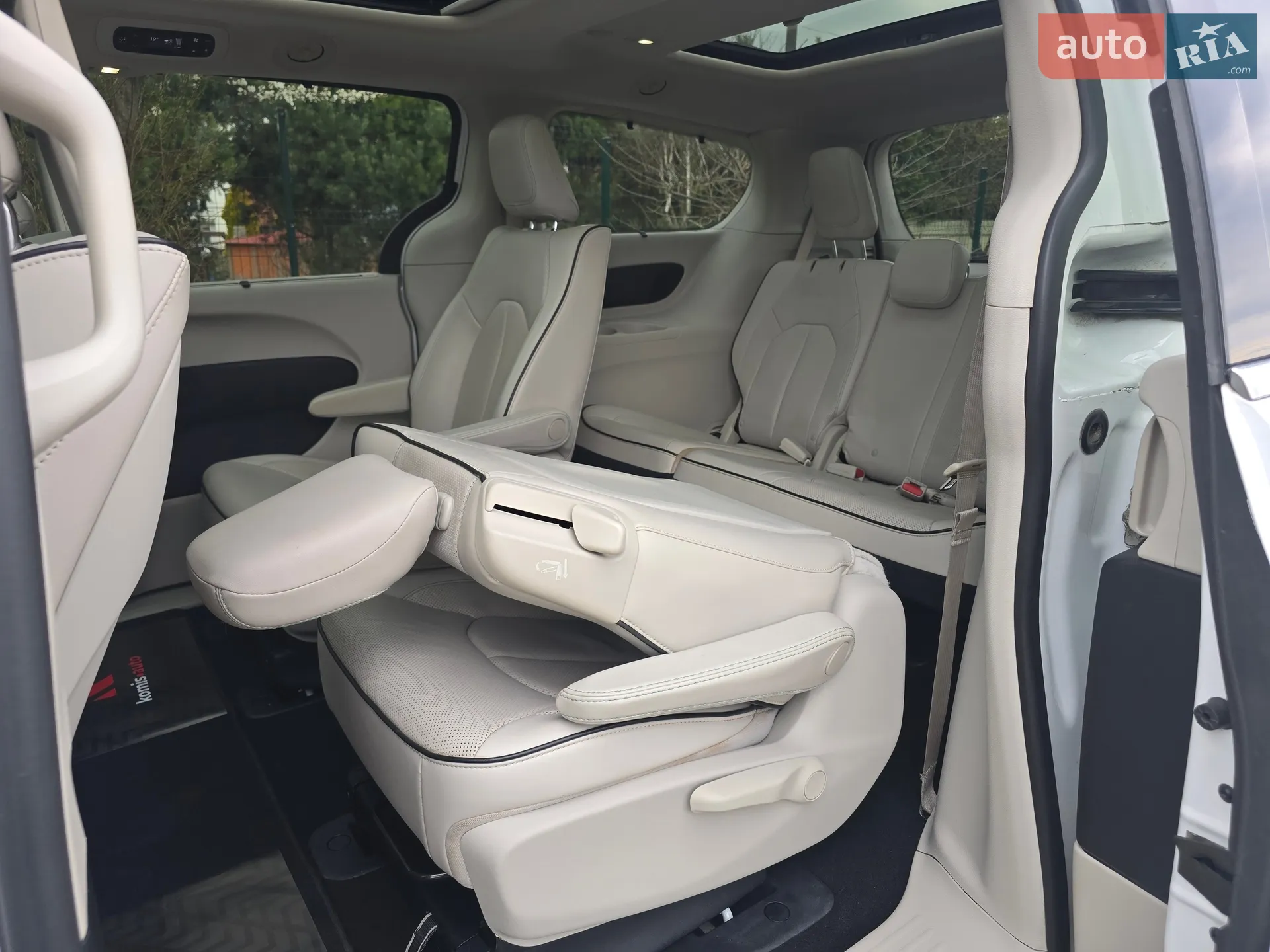 2017 Chrysler Pacifica - мініатюра 89