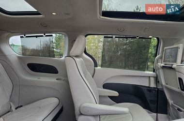 Минивэн Chrysler Pacifica 2017 в Хмельницком
