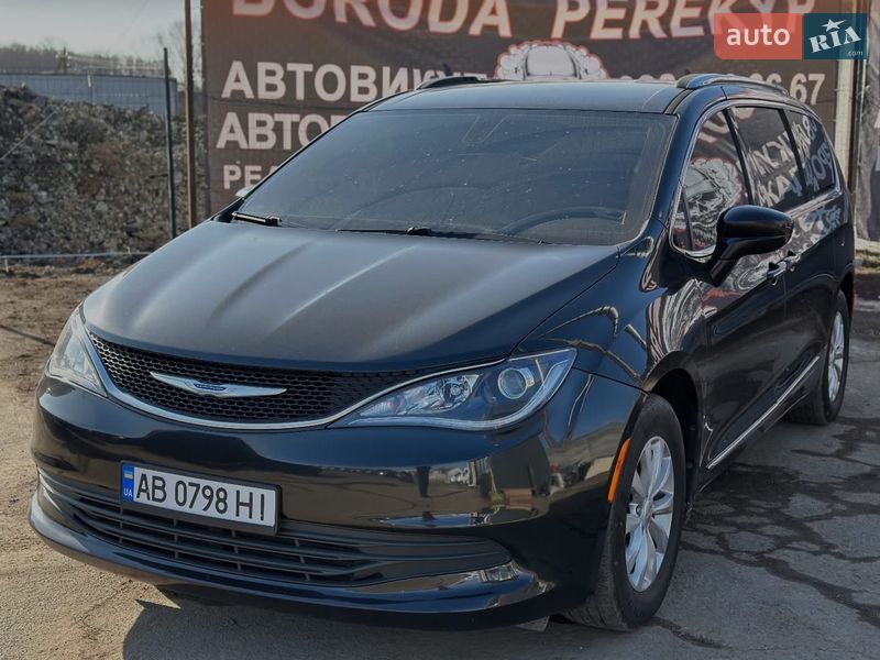 Chrysler Pacifica 2016