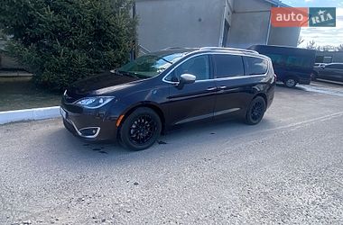 Минивэн Chrysler Pacifica 2018 в Ужгороде фото 2 Минивэн Chrysler Pacifica 2018 в Ужгороде