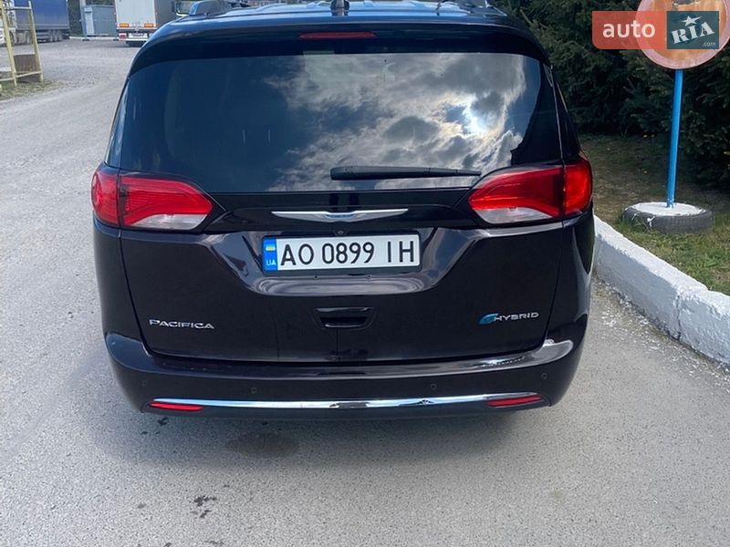 Минивэн Chrysler Pacifica 2018 в Ужгороде фото 38 Минивэн Chrysler Pacifica 2018 в Ужгороде