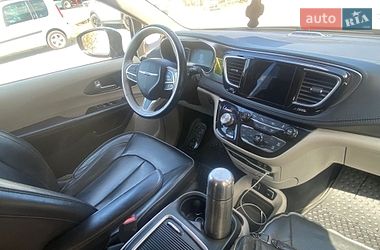 Минивэн Chrysler Pacifica 2018 в Ужгороде фото 43 Минивэн Chrysler Pacifica 2018 в Ужгороде