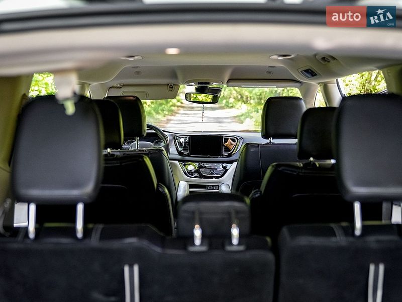 Минивэн Chrysler Pacifica 2021 в Киеве