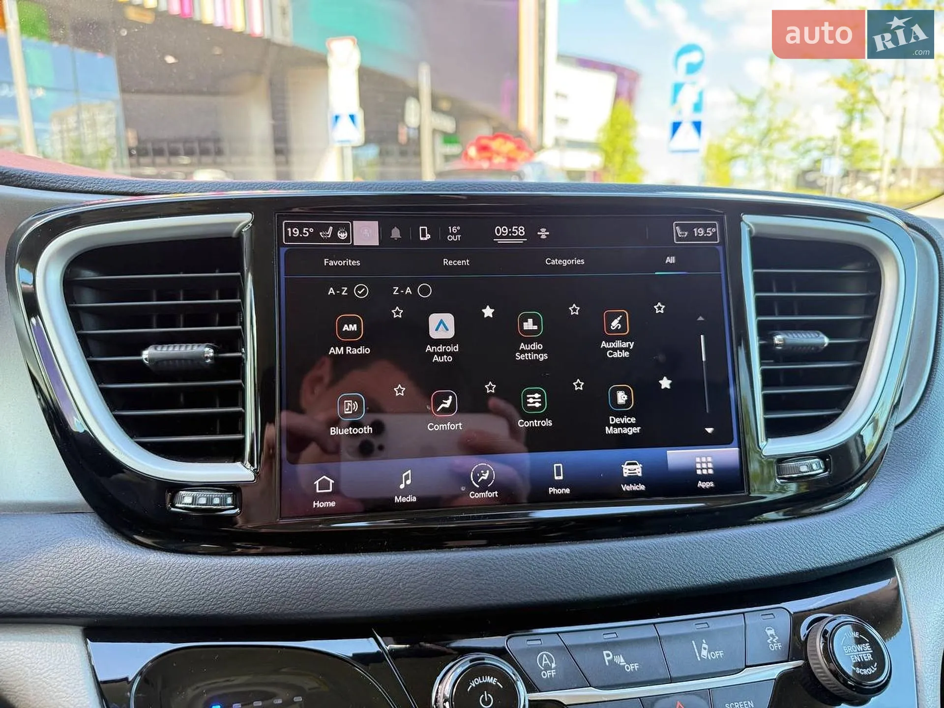 2021 Chrysler Pacifica - мініатюра 32