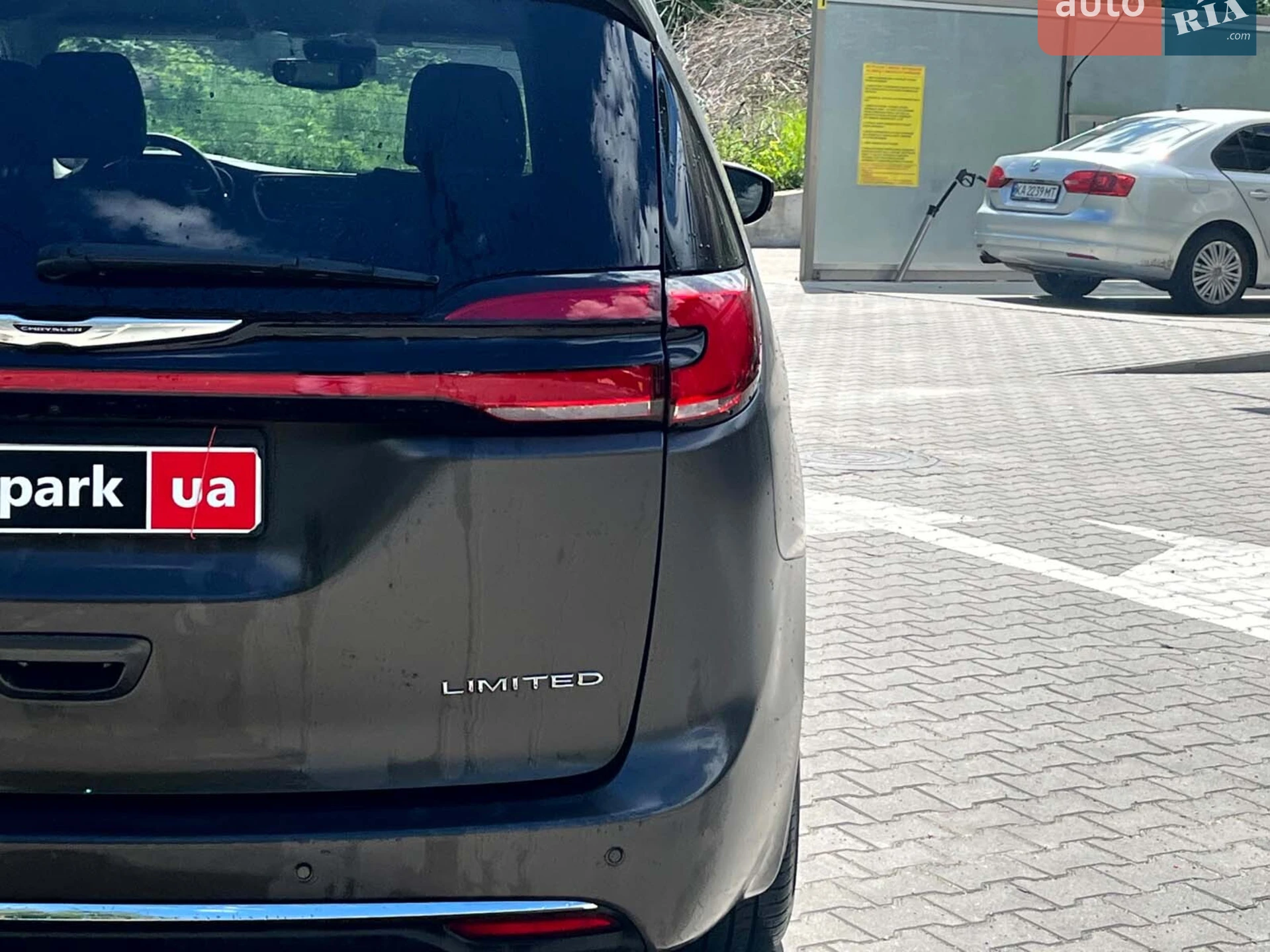 2021 Chrysler Pacifica - мініатюра 8