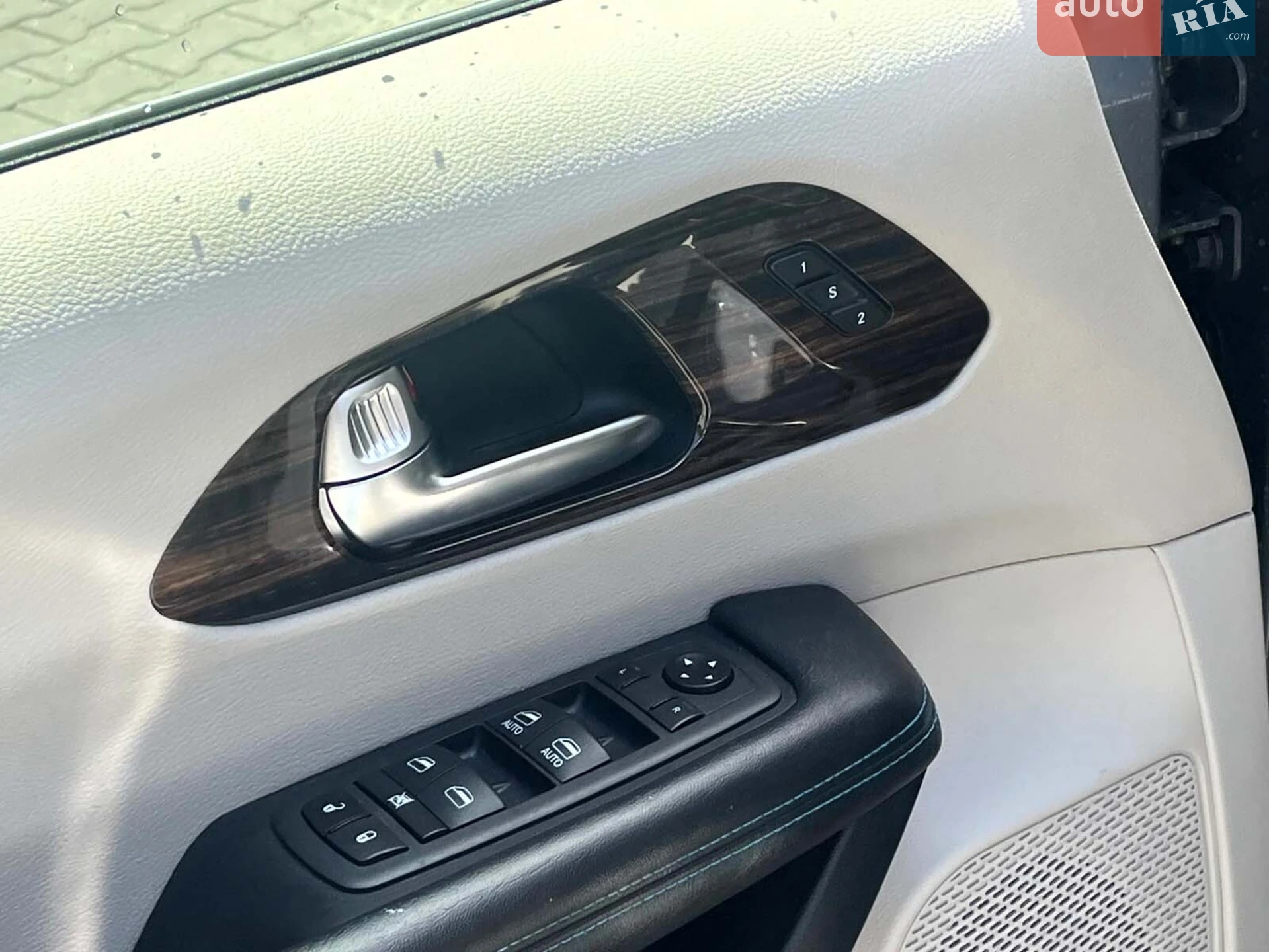 2021 Chrysler Pacifica - мініатюра 16