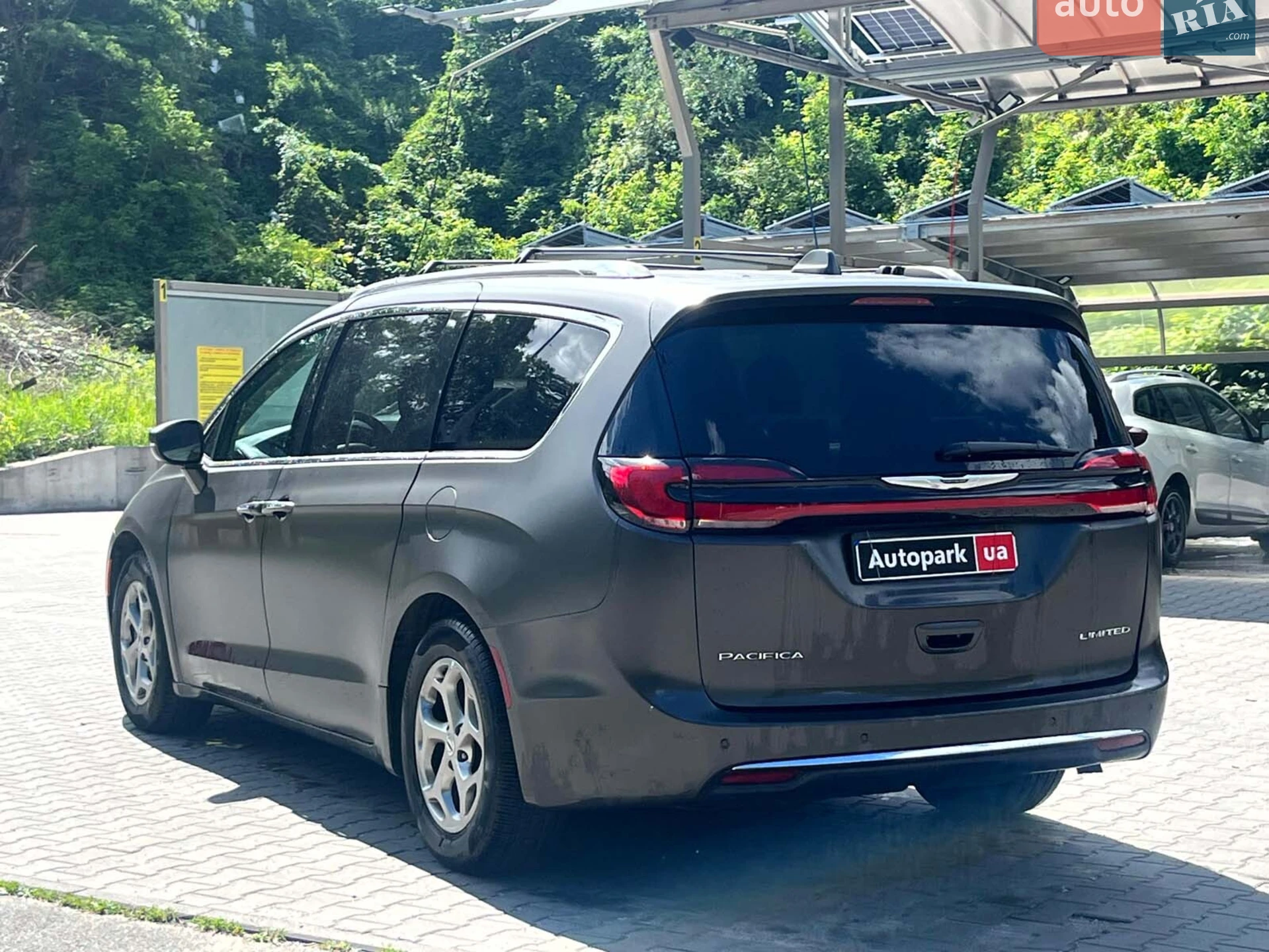 2021 Chrysler Pacifica - мініатюра 10