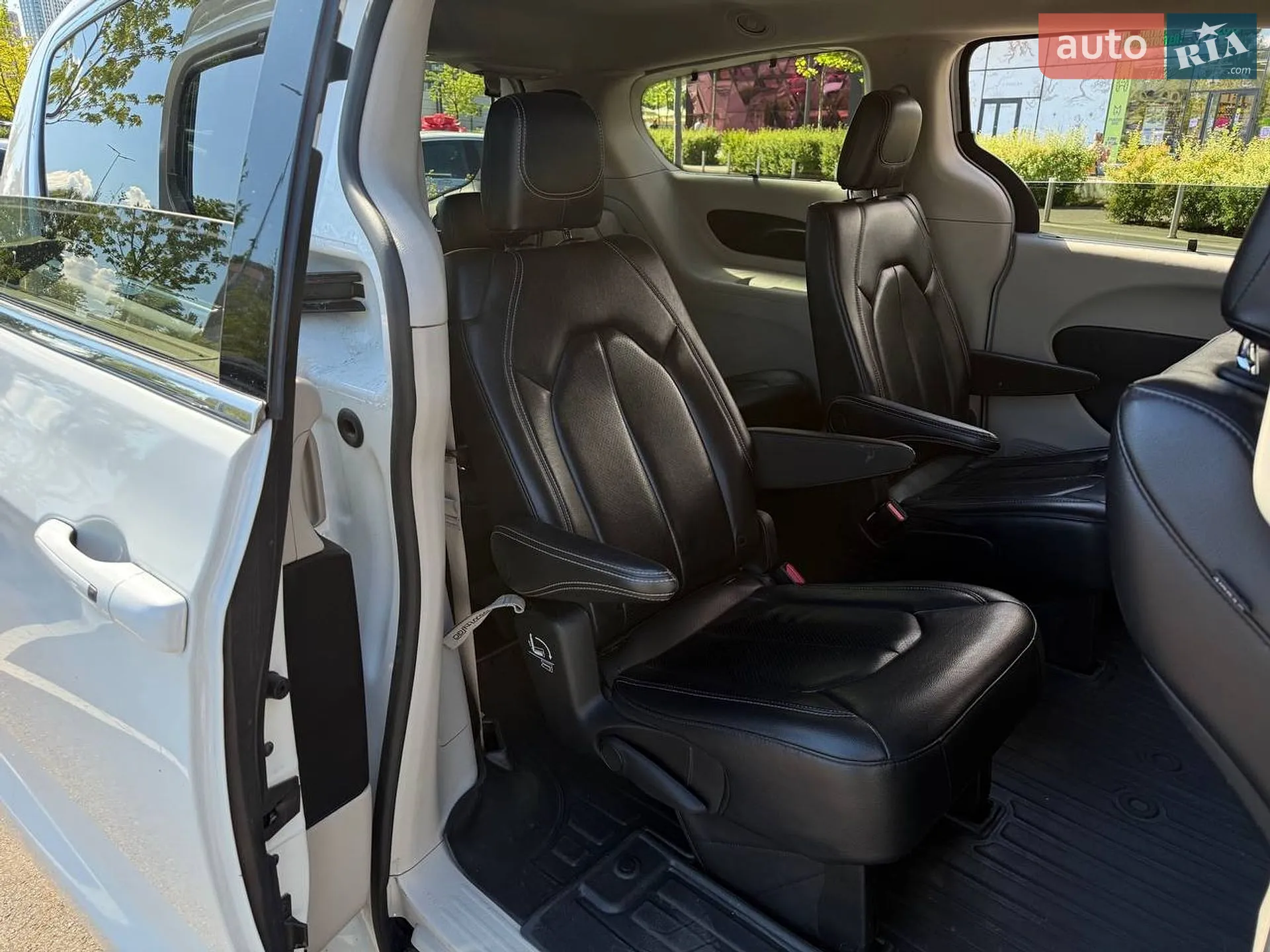 2021 Chrysler Pacifica - мініатюра 15