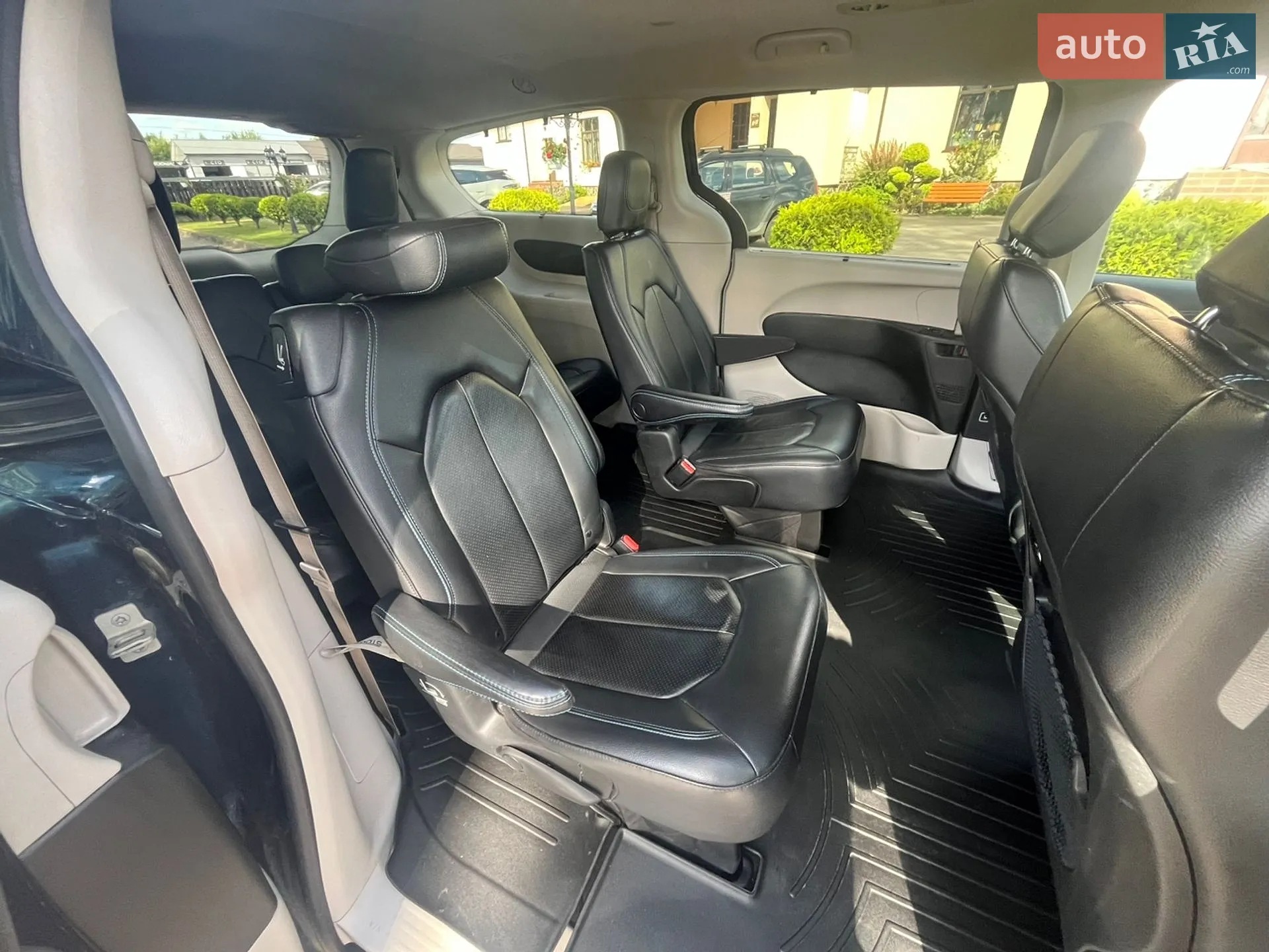 2021 Chrysler Pacifica - мініатюра 16