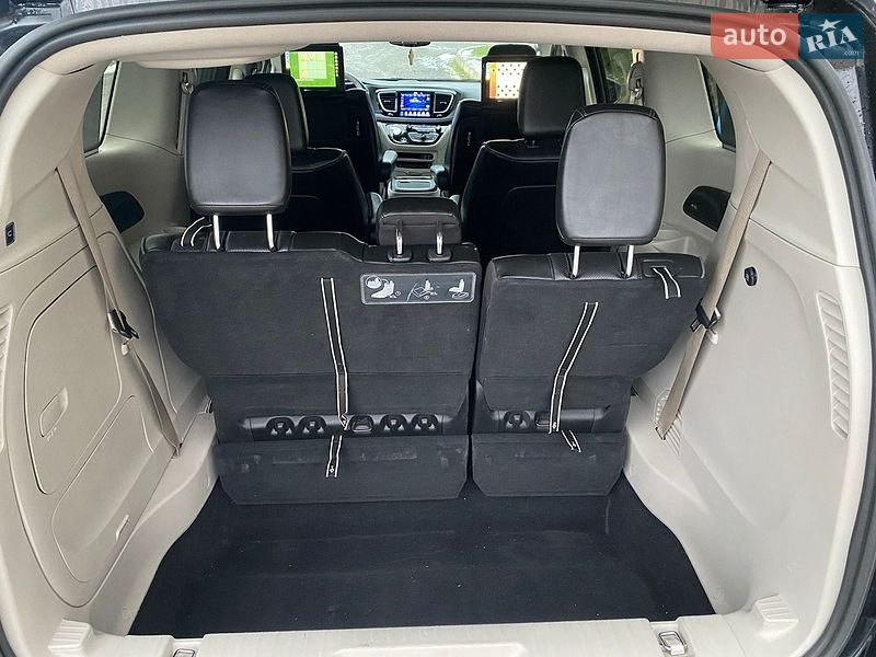 Минивэн Chrysler Pacifica 2018 в Ужгороде фото 6 Минивэн Chrysler Pacifica 2018 в Ужгороде