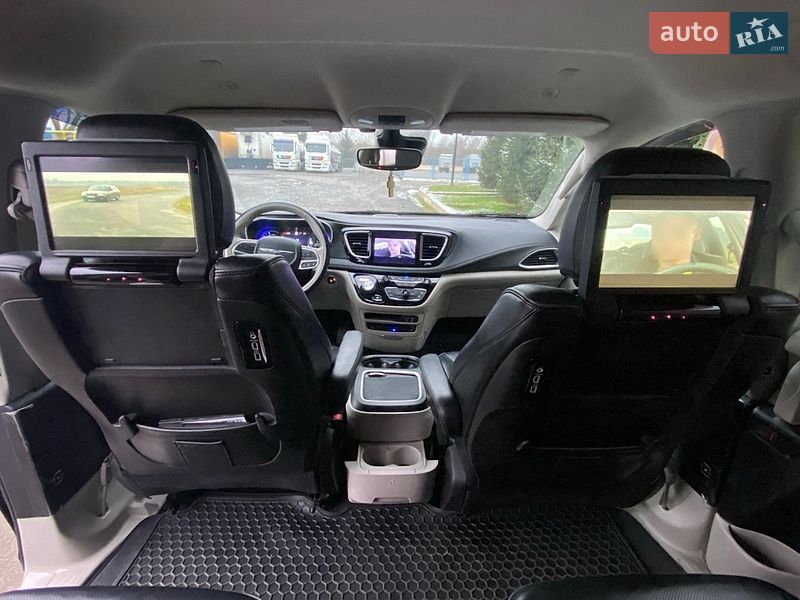 Минивэн Chrysler Pacifica 2018 в Ужгороде фото 14 Минивэн Chrysler Pacifica 2018 в Ужгороде