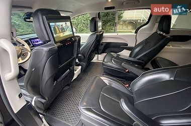 Минивэн Chrysler Pacifica 2018 в Ужгороде фото 16 Минивэн Chrysler Pacifica 2018 в Ужгороде