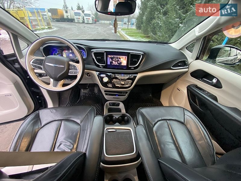 Минивэн Chrysler Pacifica 2018 в Ужгороде фото 18 Минивэн Chrysler Pacifica 2018 в Ужгороде