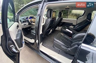 Минивэн Chrysler Pacifica 2018 в Ужгороде фото 20 Минивэн Chrysler Pacifica 2018 в Ужгороде