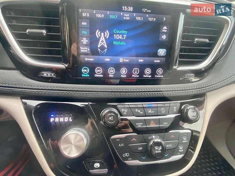 Минивэн Chrysler Pacifica 2018 в Ужгороде фото 48 Минивэн Chrysler Pacifica 2018 в Ужгороде