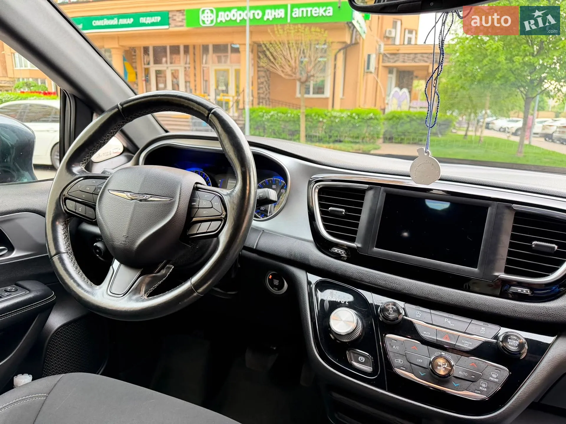 2019 Chrysler Pacifica - мініатюра 8