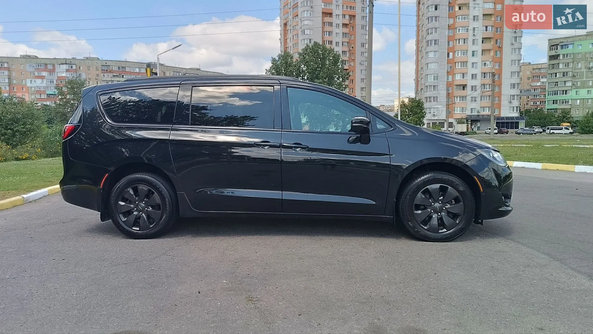 2019 Chrysler Pacifica - мініатюра 5
