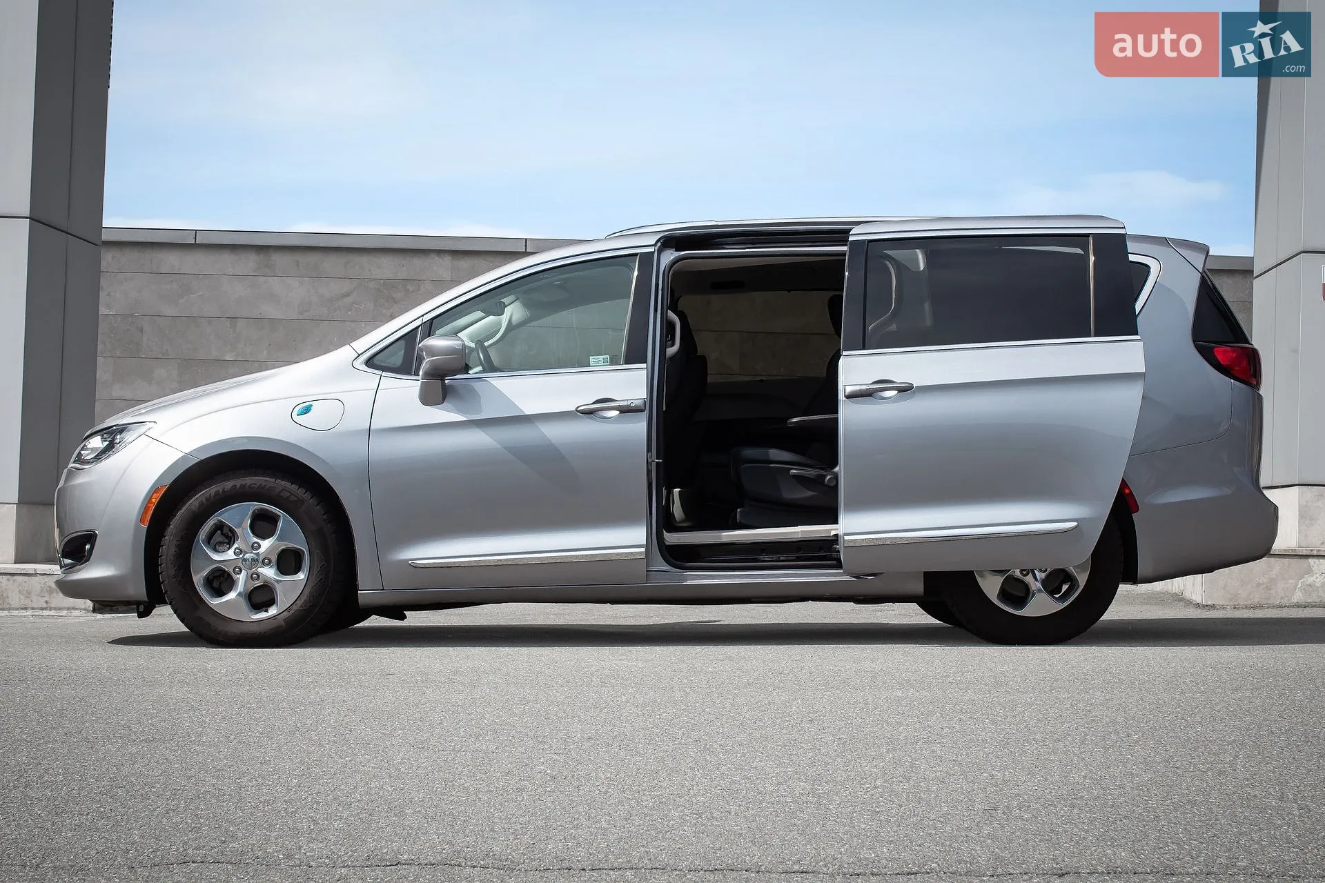 2019 Chrysler Pacifica - мініатюра 4