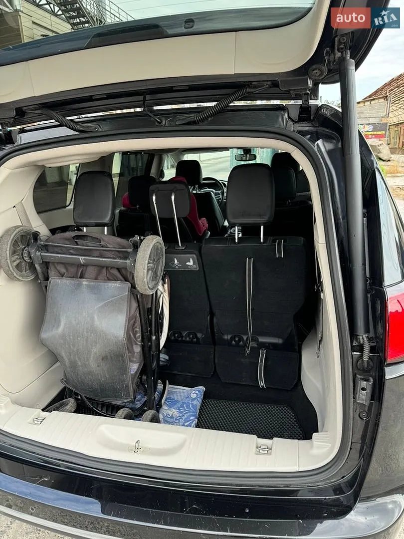 2019 Chrysler Pacifica - мініатюра 28