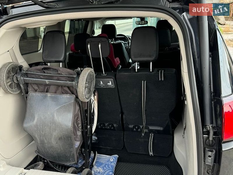 Універсал Chrysler Pacifica 2019 в Рівному