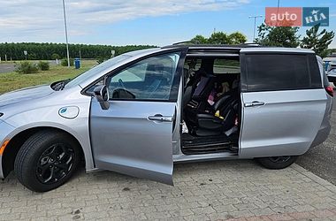 Мінівен Chrysler Pacifica 2021 в Харкові