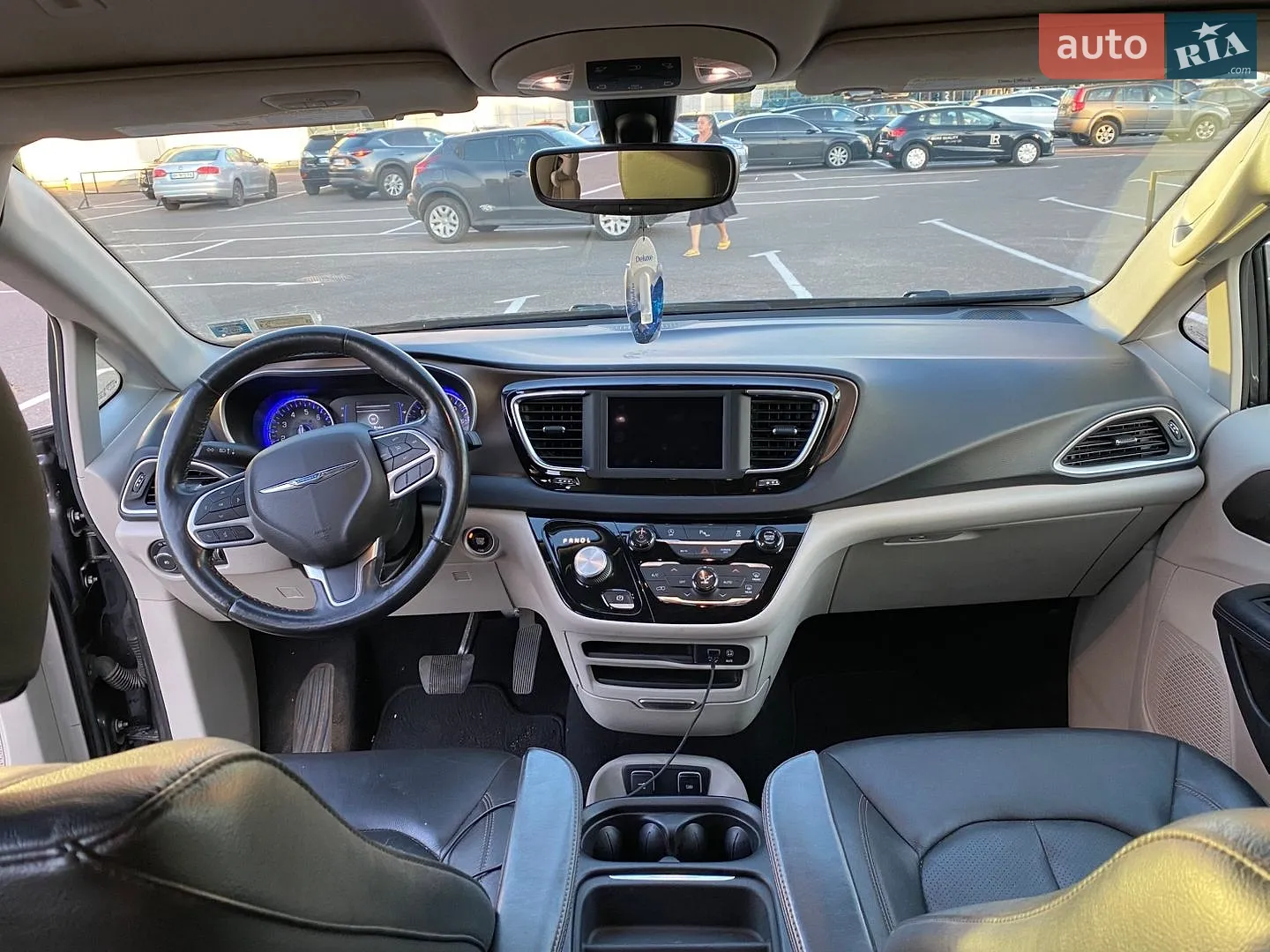 2019 Chrysler Pacifica - мініатюра 10
