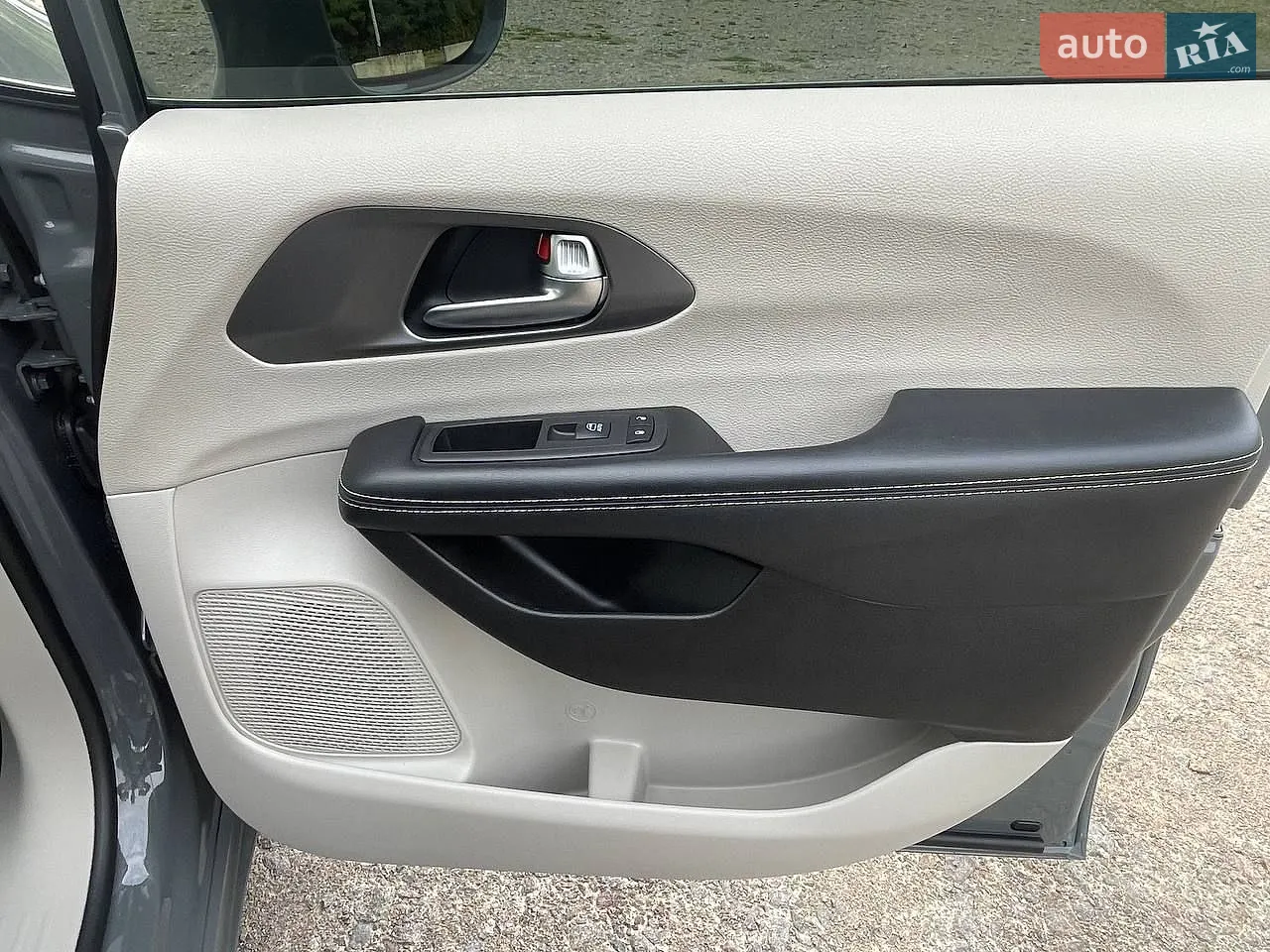 2022 Chrysler Pacifica - мініатюра 13
