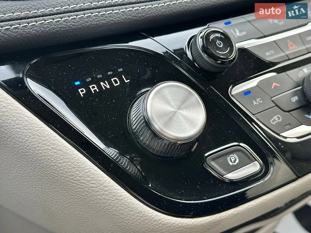 2023 Chrysler Pacifica - мініатюра 23