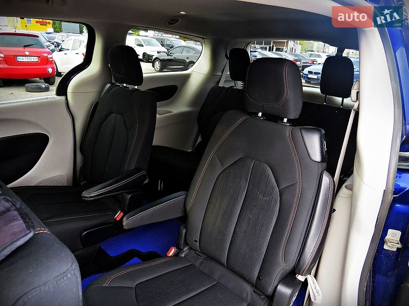Минивэн Chrysler Pacifica 2018 в Черкассах фото 34 Минивэн Chrysler Pacifica 2018 в Черкассах