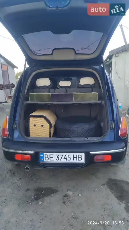 Хэтчбек Chrysler PT Cruiser 2001 в 