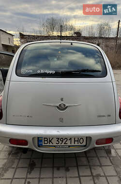 Хэтчбек Chrysler PT Cruiser 2005 в 