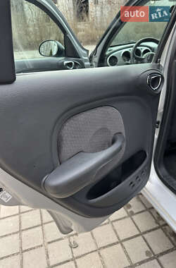 Хэтчбек Chrysler PT Cruiser 2005 в 