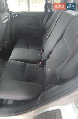 Хэтчбек Chrysler PT Cruiser 2002 в 