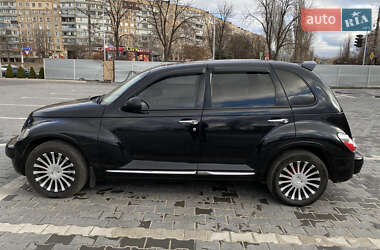 Хэтчбек Chrysler PT Cruiser 2001 в 