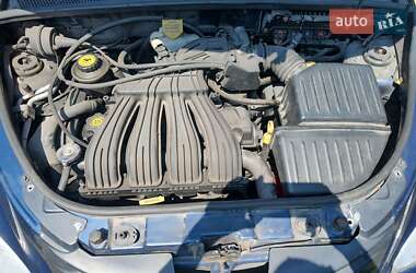 Хэтчбек Chrysler PT Cruiser 2004 в 