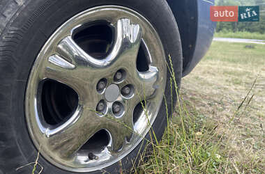 Хэтчбек Chrysler PT Cruiser 2005 в 