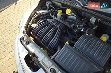Хэтчбек Chrysler PT Cruiser 2000 в 