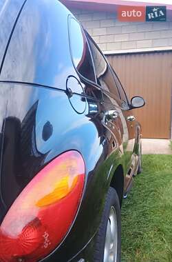 Хэтчбек Chrysler PT Cruiser 2001 в 
