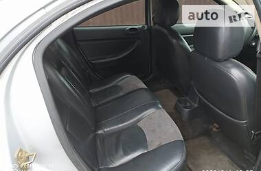 Седан Chrysler Sebring 2003 в 
