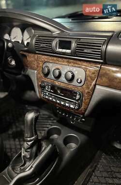 Седан Chrysler Sebring 2006 в 