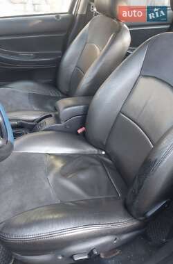 Седан Chrysler Sebring 2003 в 