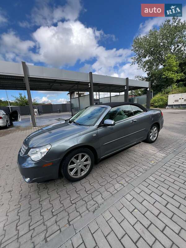 Седан Chrysler Sebring 2007 в Львове