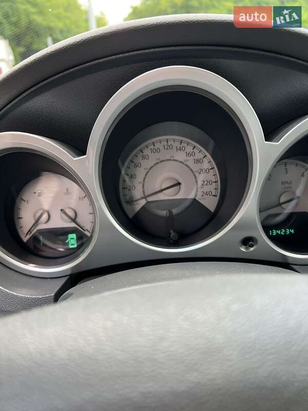 Седан Chrysler Sebring 2007 в Львове