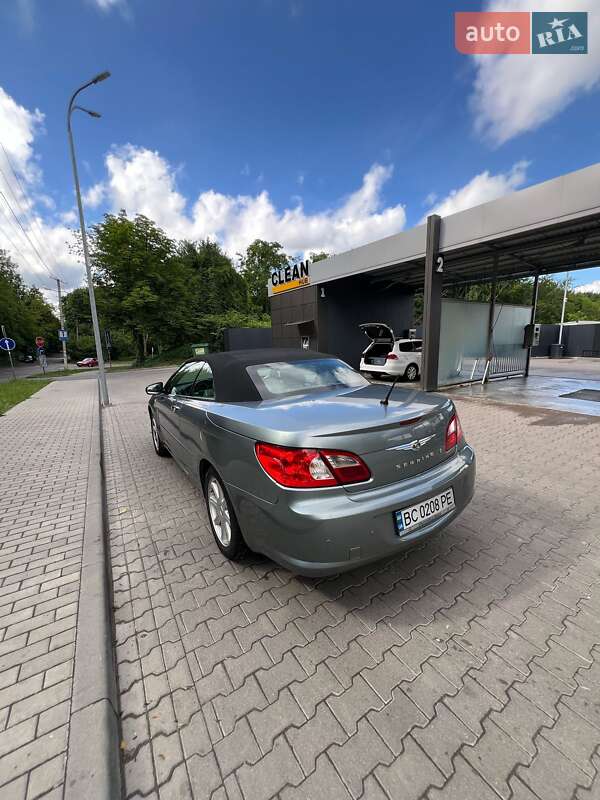 Седан Chrysler Sebring 2007 в Львове