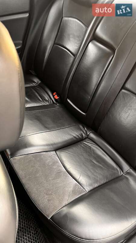 Седан Chrysler Sebring 2004 в Вышгороде