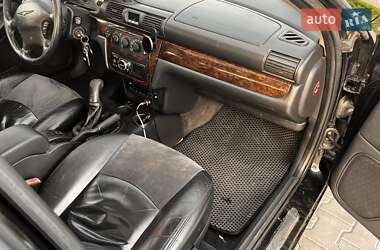 Седан Chrysler Sebring 2004 в 