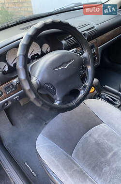 Седан Chrysler Sebring 2005 в 