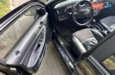 Седан Chrysler Sebring 2004 в 