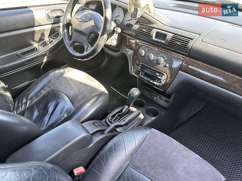 Седан Chrysler Sebring 2004 в Ужгороде фото 22 Седан Chrysler Sebring 2004 в Ужгороде