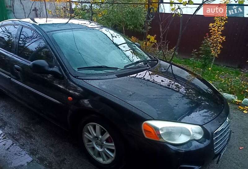 Седан Chrysler Sebring 2005 в Полтаве